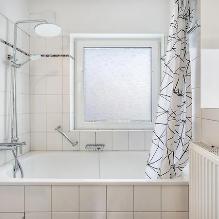 Park & - Im Gruenen - Bad Zwischenahn, 4 Zimmer, Bis 9 Gaeste * Bad Zwischenahn