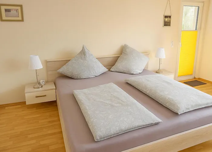 Lägenhet Park & - Im Gruenen - Bad Zwischenahn, 4 Zimmer, Bis 9 Gaeste *