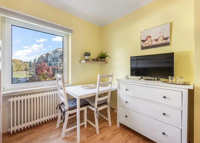 Park&meer - Im Grünen - Bad Zwischenahn, 4 Zimmer, Bis 9 Gäste Apartment